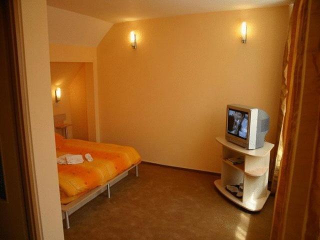 Suri Guesthouse Braszów Zewnętrze zdjęcie