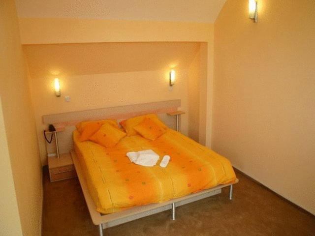 Suri Guesthouse Braszów Zewnętrze zdjęcie