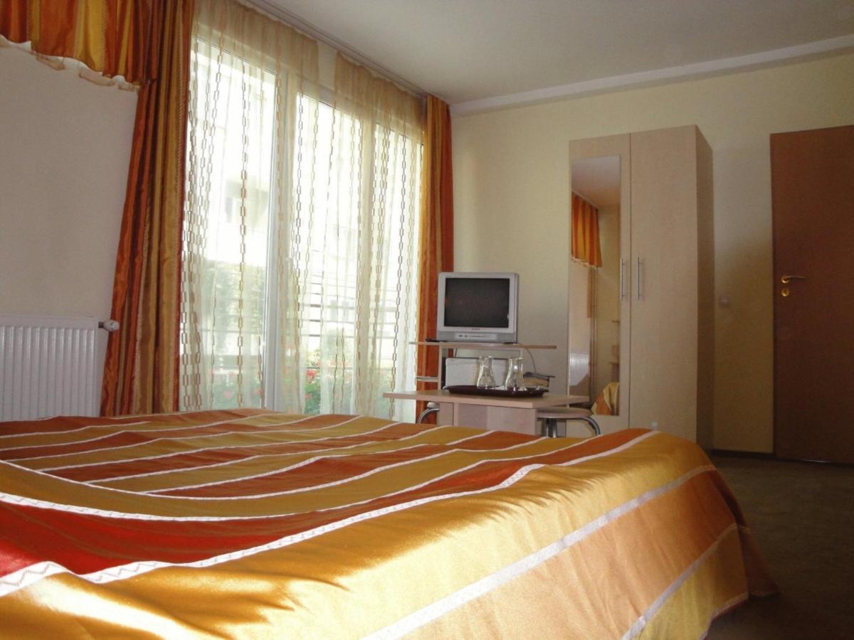 Suri Guesthouse Braszów Pokój zdjęcie